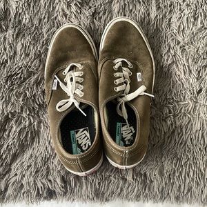 Men’s Size 10 Vans Shoes
